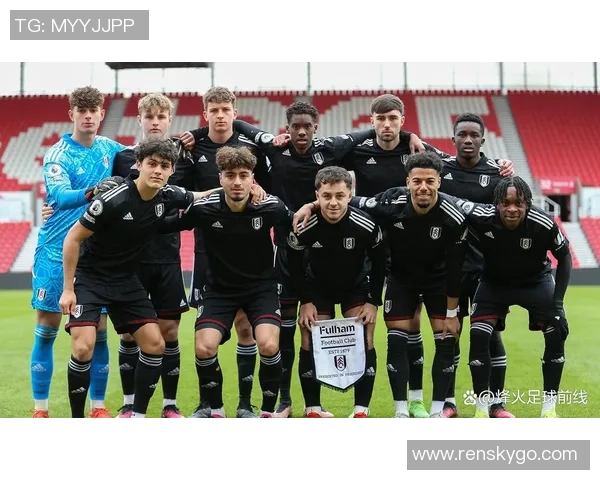 彼得堡青年队迎战富勒姆U21展现青春风采的精彩对决 彼得堡青年队迎战富勒姆U21展现青春风采的精彩对决