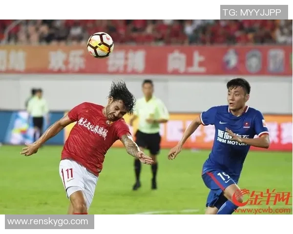 第14轮武汉卓尔迎战重庆斯威全力争胜展现球队实力与斗志 第14轮武汉卓尔迎战重庆斯威全力争胜展现球队实力与斗志